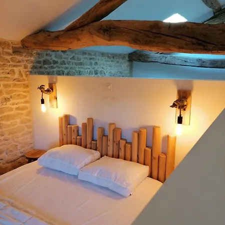 Pays De Joie - Gite-loft Le Piano Lägenhet *