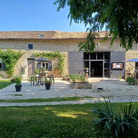 Pays De Joie - Gite-loft Le Piano Montalembert