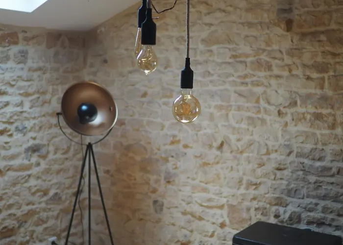 Pays De Joie - Gite-loft Le Piano Appartement Montalembert